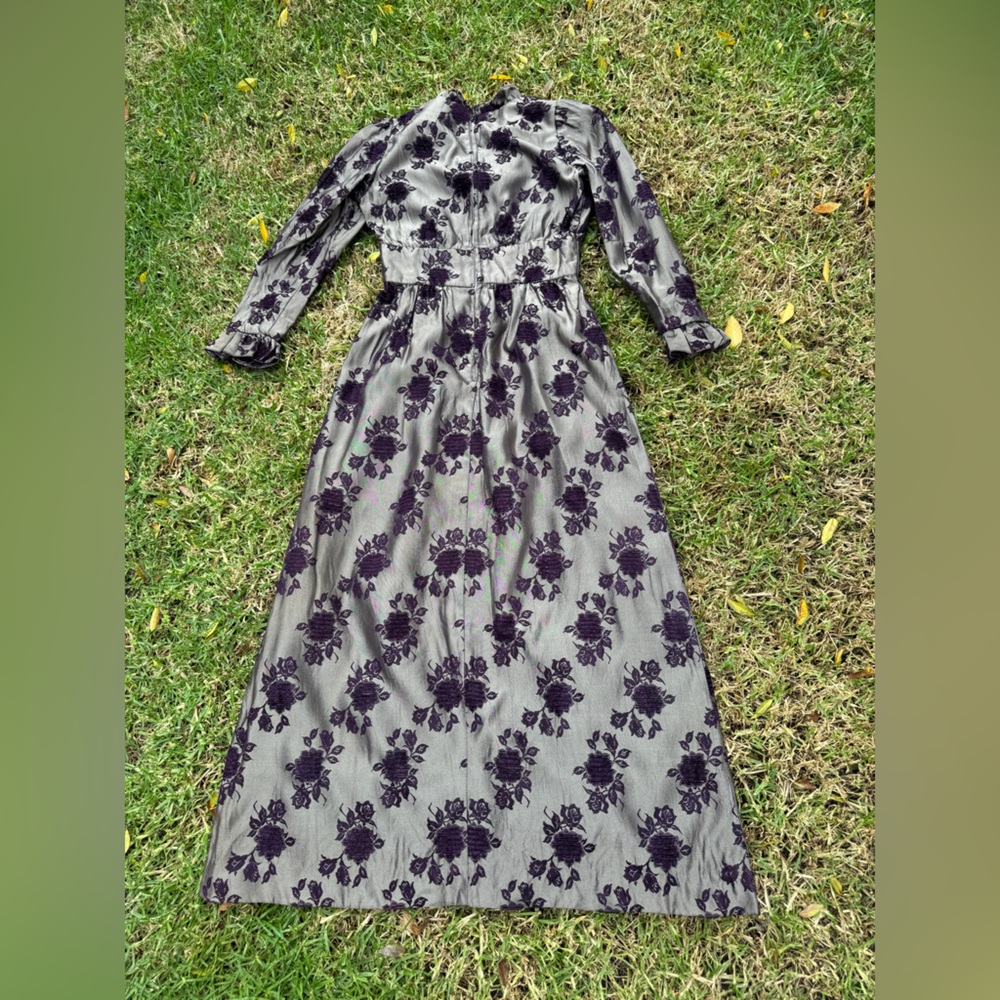 70s Vintage Victorian Revival Silver Floral Maxi Dress Sz Sm - Picture 4 of 9